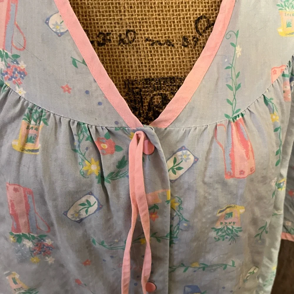 Vintage Garden Patterned Button-Up Robe - Picture 5 of 5